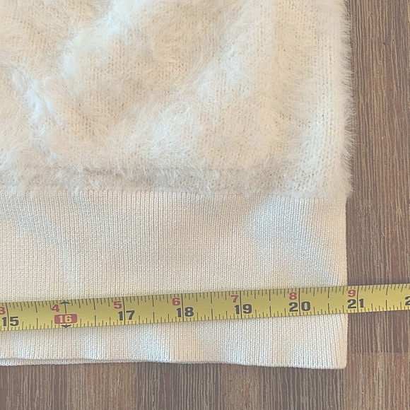 ARITZIA SUNDAY BEST KITTY CARDIGAN - Picture 5 of 7